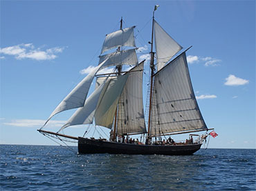 Tall Ship Sailing on the R.Tucker Thompson